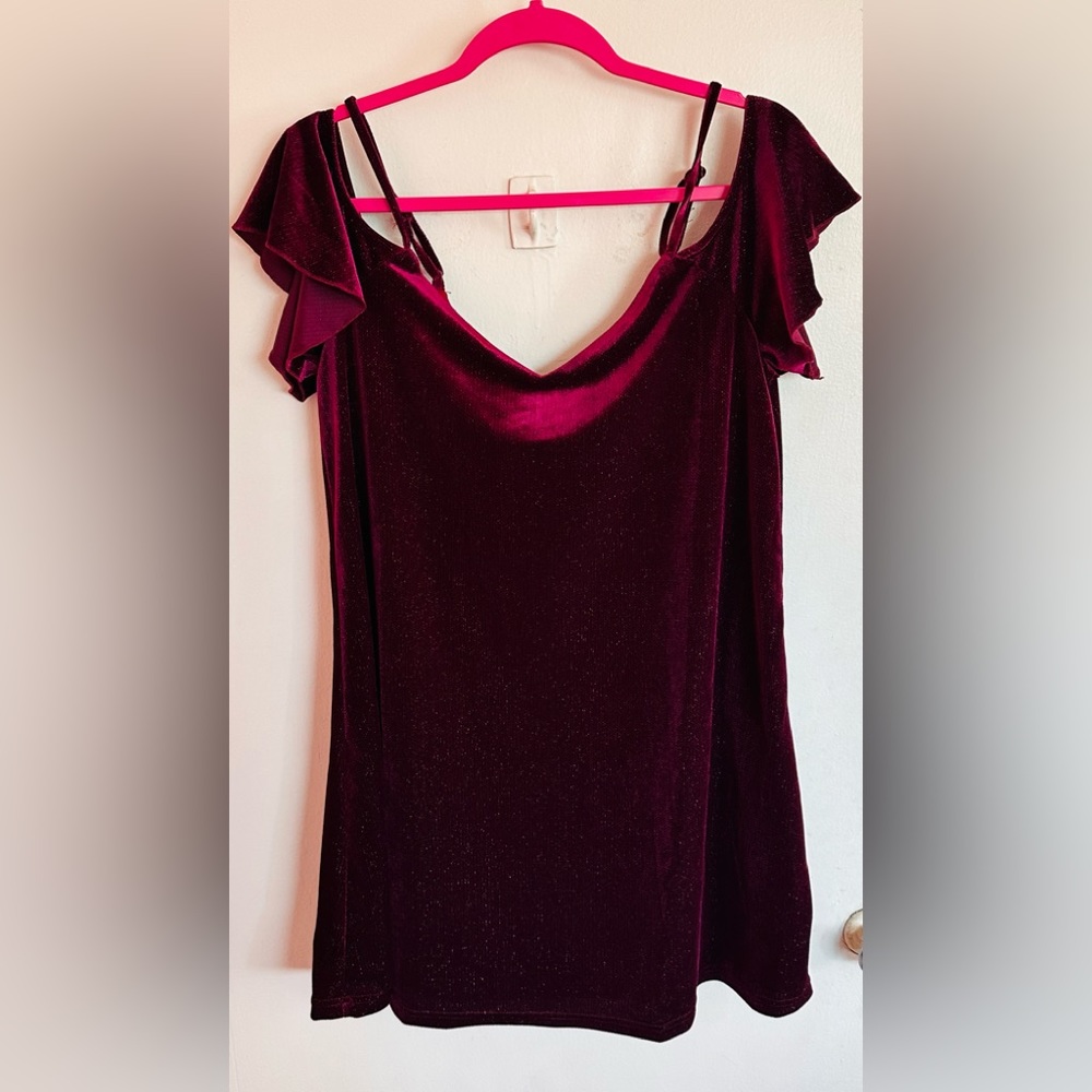 3/20$ 🌸Red Wine Cocktail Dress 🌸